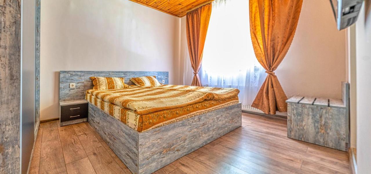 Крушун - Единствена На Метри От Водопадите, Krushun - The Only Stay Just Meters From The Waterfalls Krushuna Esterno foto